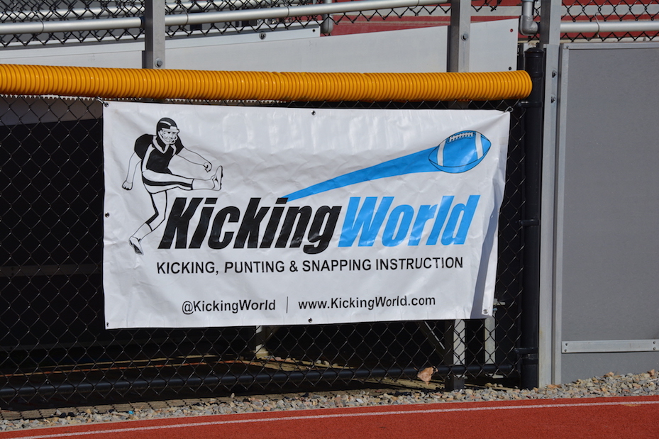 kickingworld sign